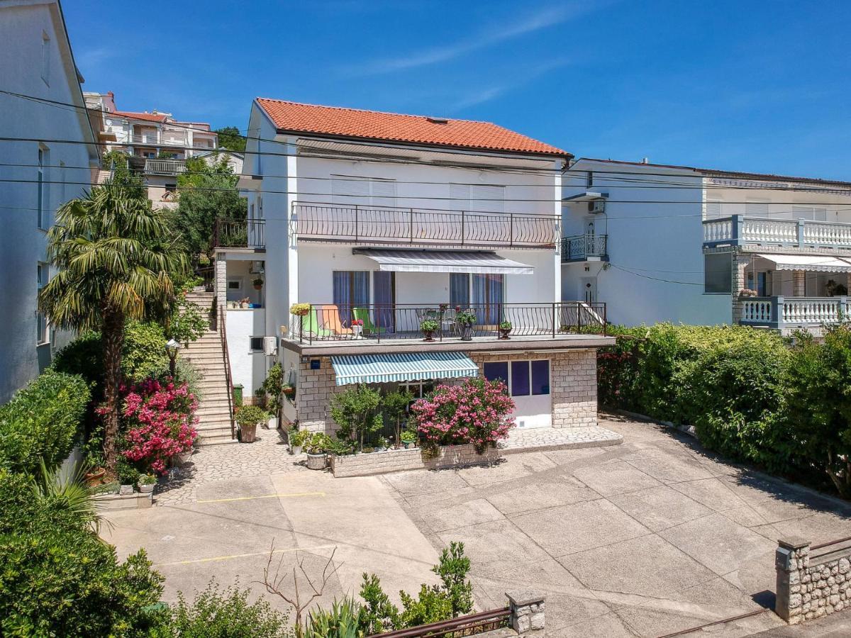 Apartment Rea - CKV110 Crikvenica Exterior foto
